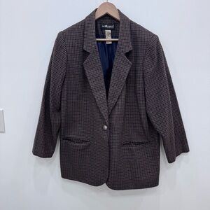 Vintage Plaid Wool Blend Blazer Sag Harbor Woman’s brown houndstooth one button